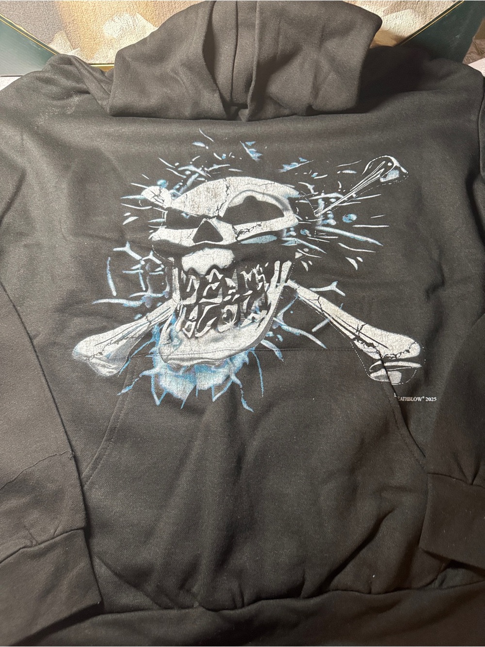 Black Graphic Skull Pullover Hoodie